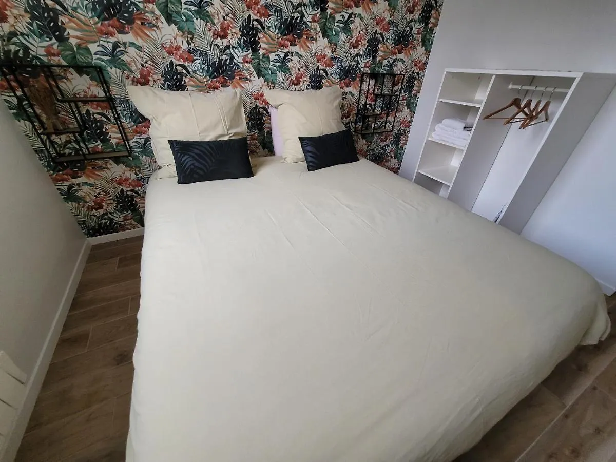 Apartment Appart Hotel Panambi Larue France